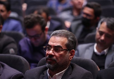 تقدیر از آقای دکتر بخشایش مدیر عامل شرکت اسوه بعنوان مدیر برگزیده جهادی...